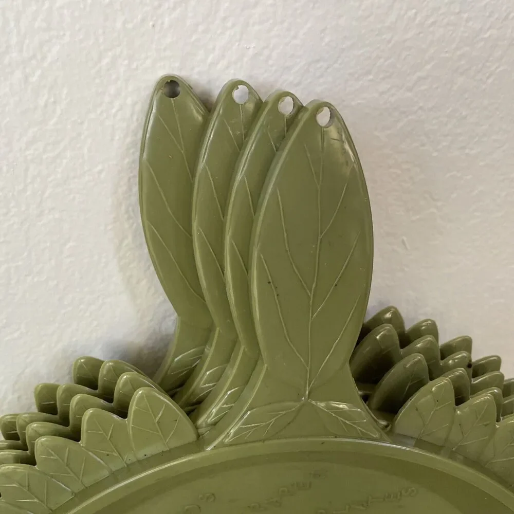 4 Vintage‎ SERVA-PLATE Plastic Paper Plate Holders GREEN Flower Picnic Camping